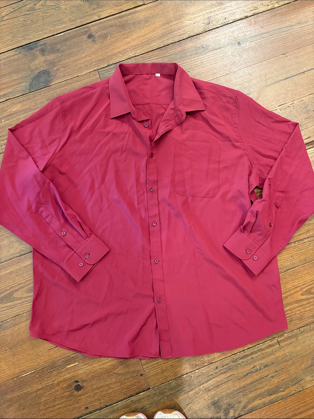 Classic Men's Button-Front Dress Shirt in Burgundy